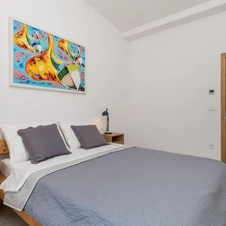 Holiday home 3 Bedroom Stunning In *