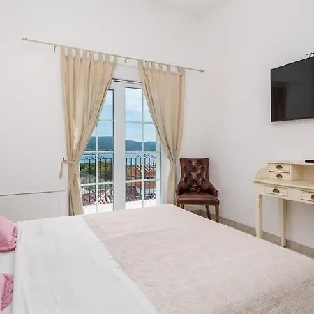 3 Bedroom Stunning In