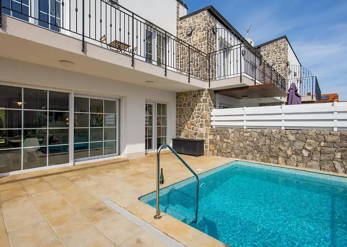 3 Bedroom Stunning In