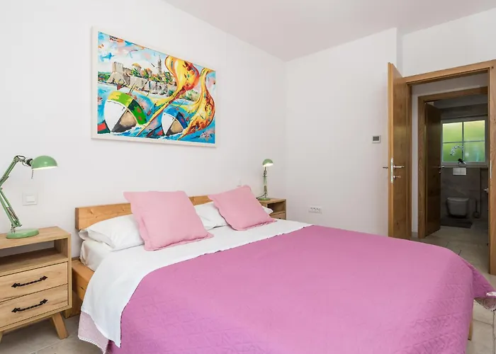 3 Bedroom Stunning In * Kornić